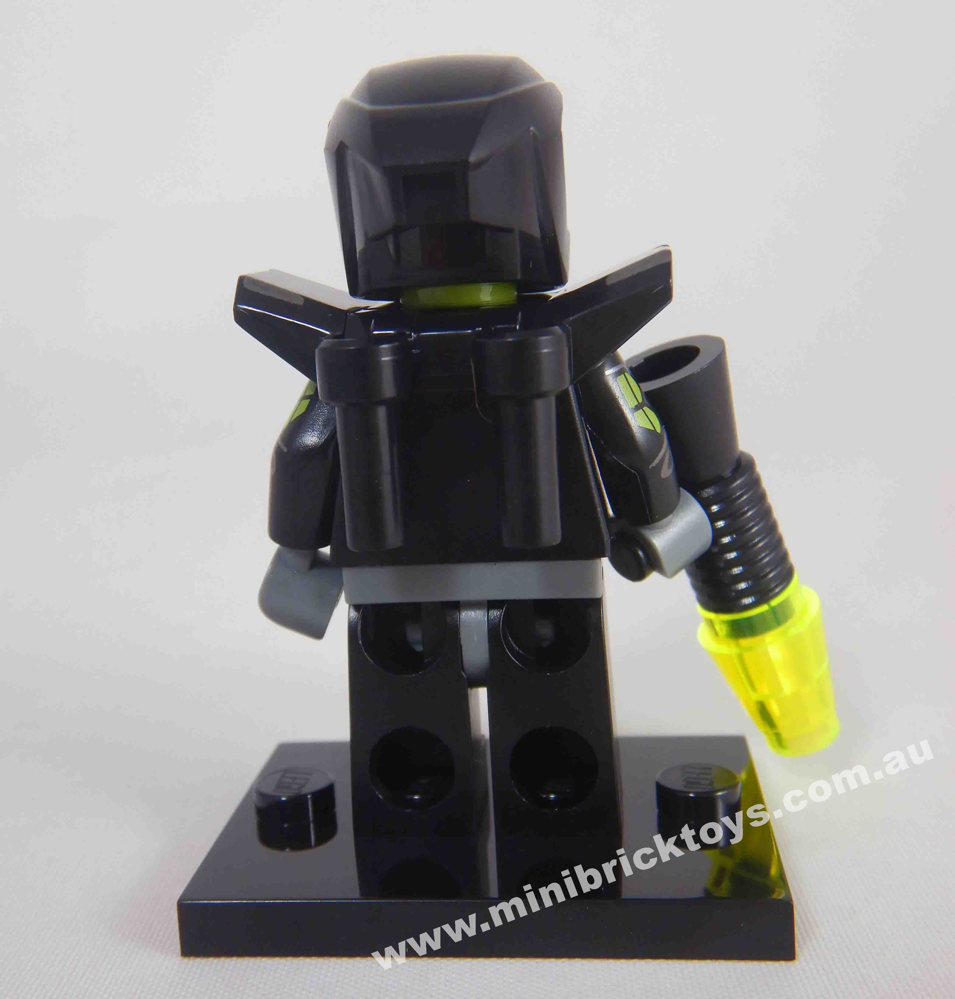 LEGO 71002 Evil Mech Space Droid Minifigure Series 11