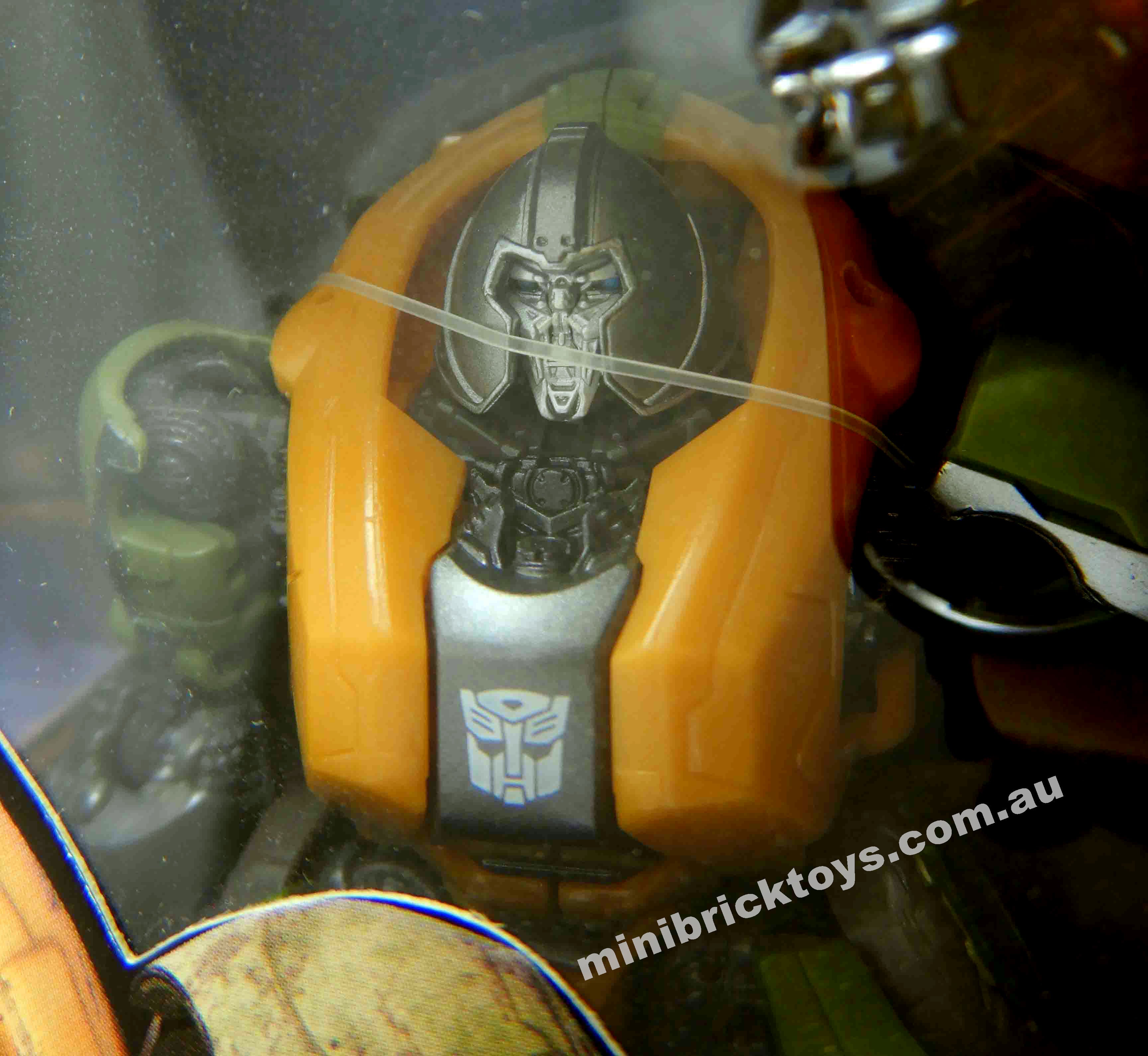 Transformers Studio Series #80 BRAWN Deluxe Class The Bumblebee Movie