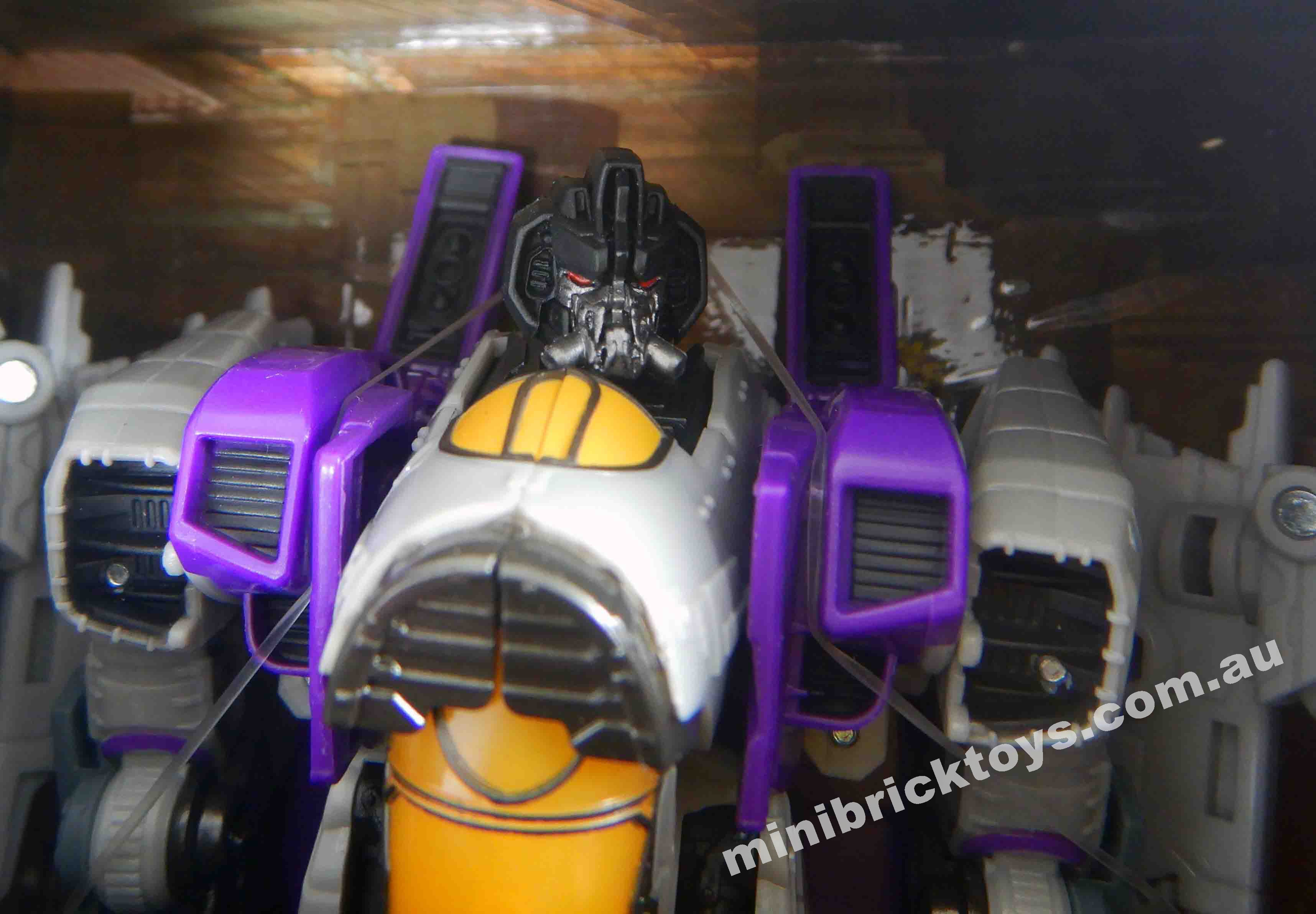 Transformers Studio Series #113 SKYWARP Voyager Class The Bumblebee Movie