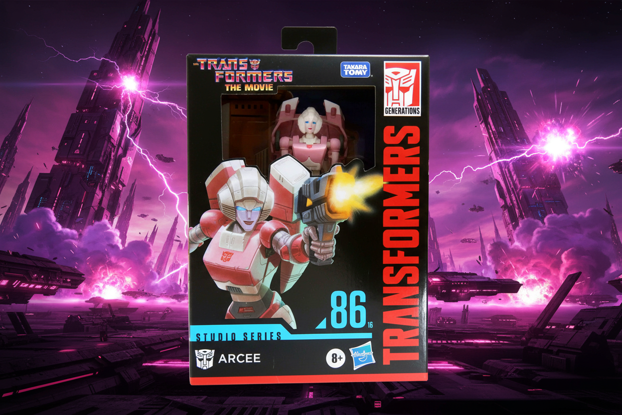 Transformers Studio Series 86 ARCEE with packaging and artistic background